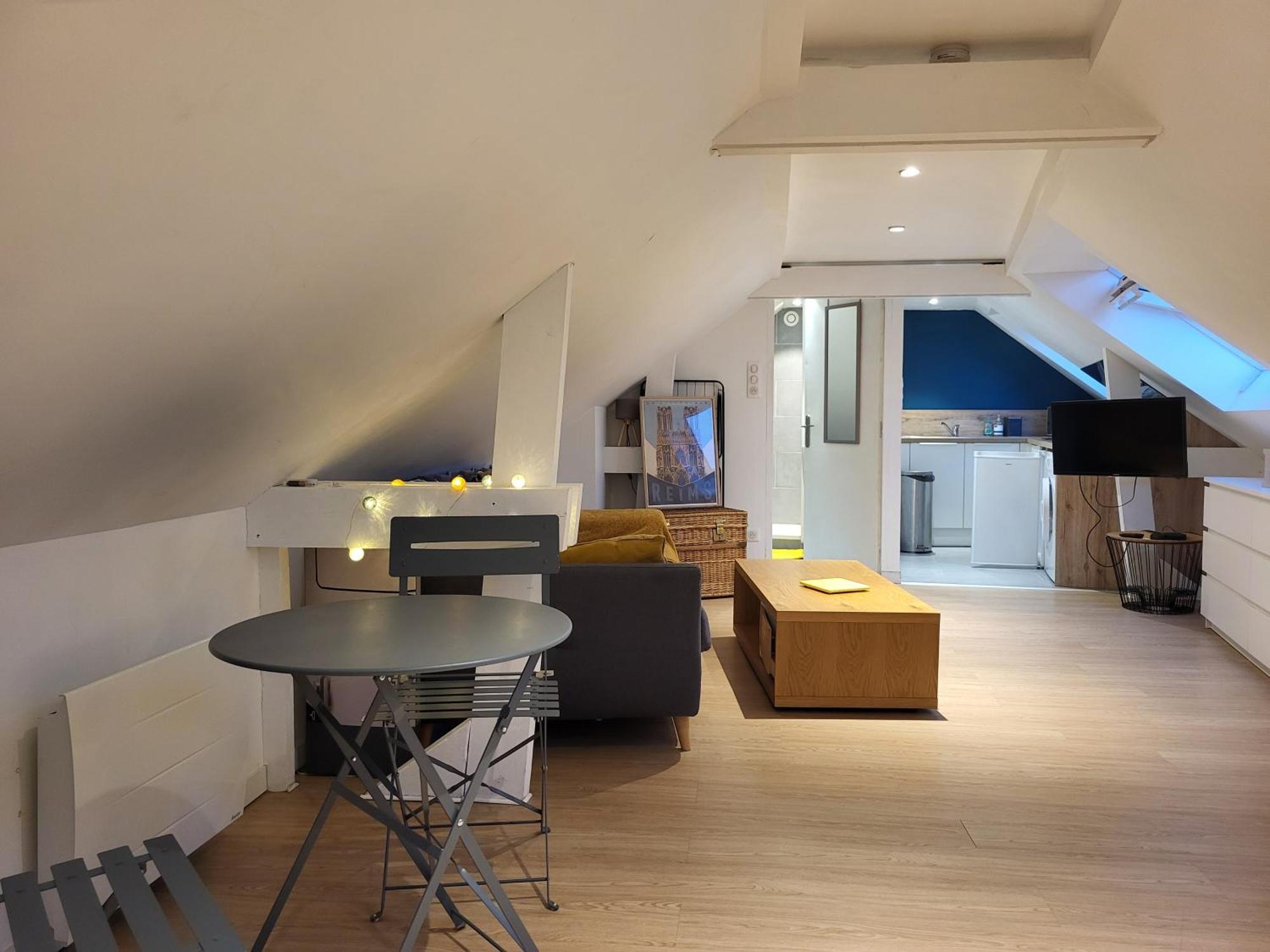 Le Petit Langlet - Cathedrale - Hyper-Centre Apartment Реймс Екстериор снимка